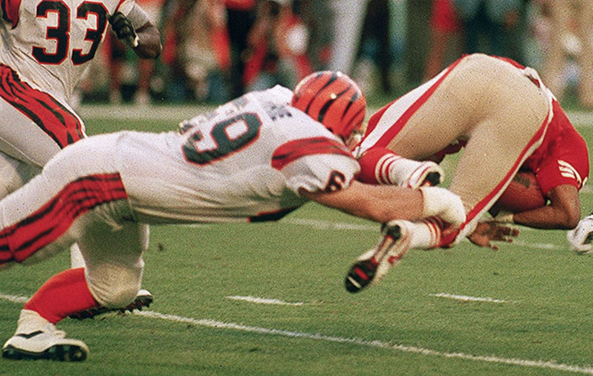 tim-krumrie-injury-super-bowl-untold.jpg